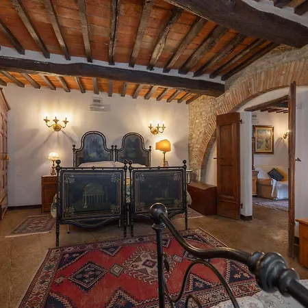 Il Casale 4*